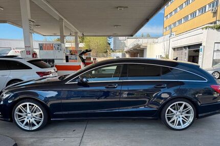Mercedes CLS 500 Shooting Brake