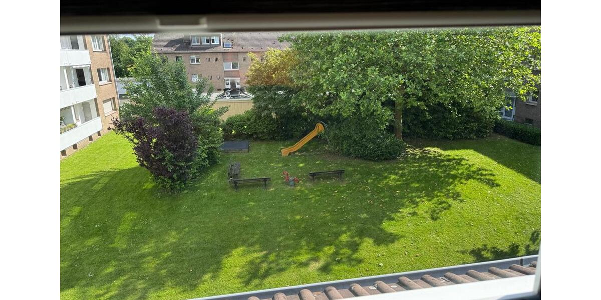 Dachgeschoßwohnung Dortmund Brackel - 3 Zimmer, 92 m&sup2;, 229.000&euro; | Angebot:27295880