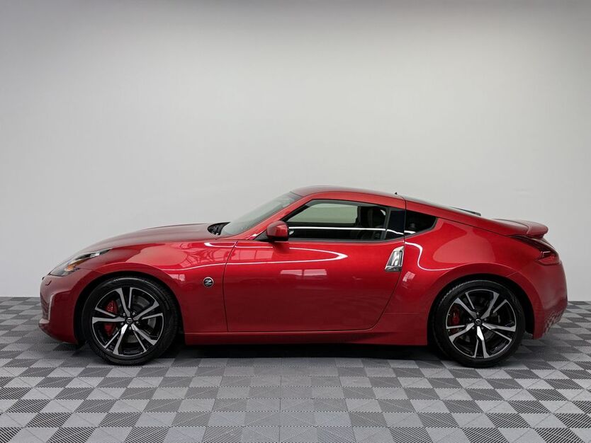 Nissan 370Z 47.204 km 32.000 € Radevormwald 42477