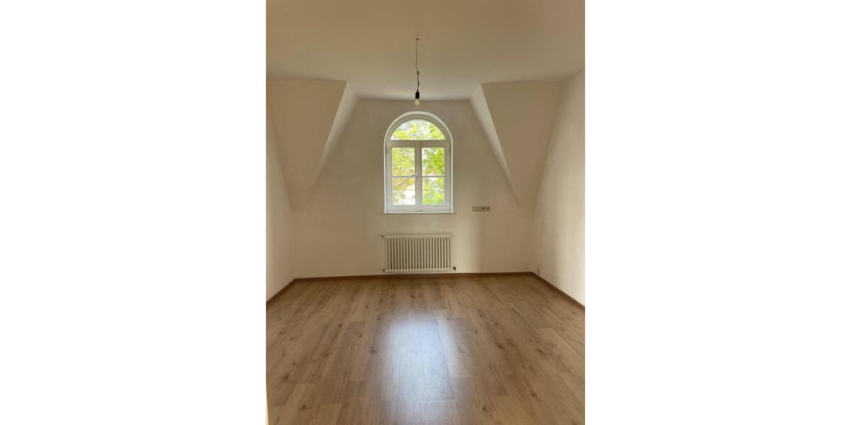 Maisonettenwohnung Dortmund Hombruch - 2.5 Zimmer, 135 m&sup2;, 1.050&euro; | Angebot:27595074