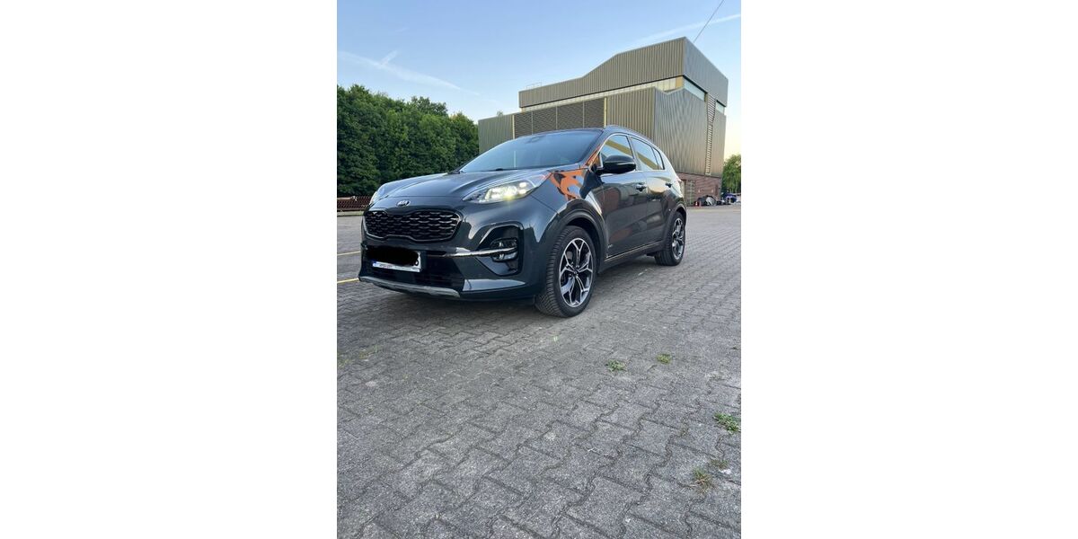 Kia Sportage 121.800 km 18.900 &euro; Marl 45772