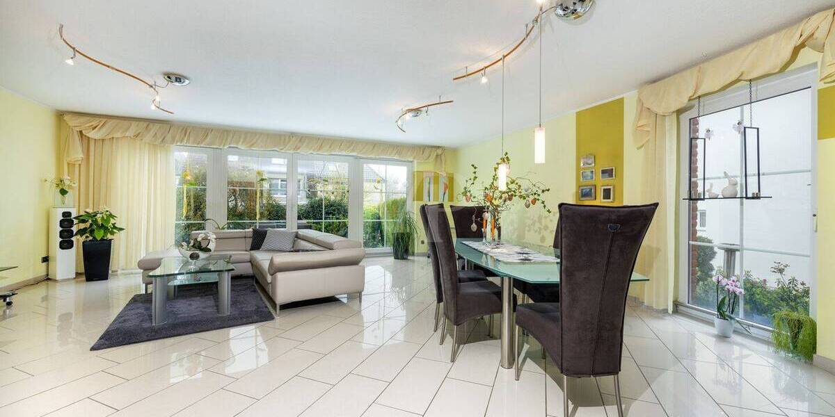 Doppelhaushälfte Velbert Mitte - 5 Zimmer, 196 m&sup2;, 598.000&euro; | Angebot:22432585