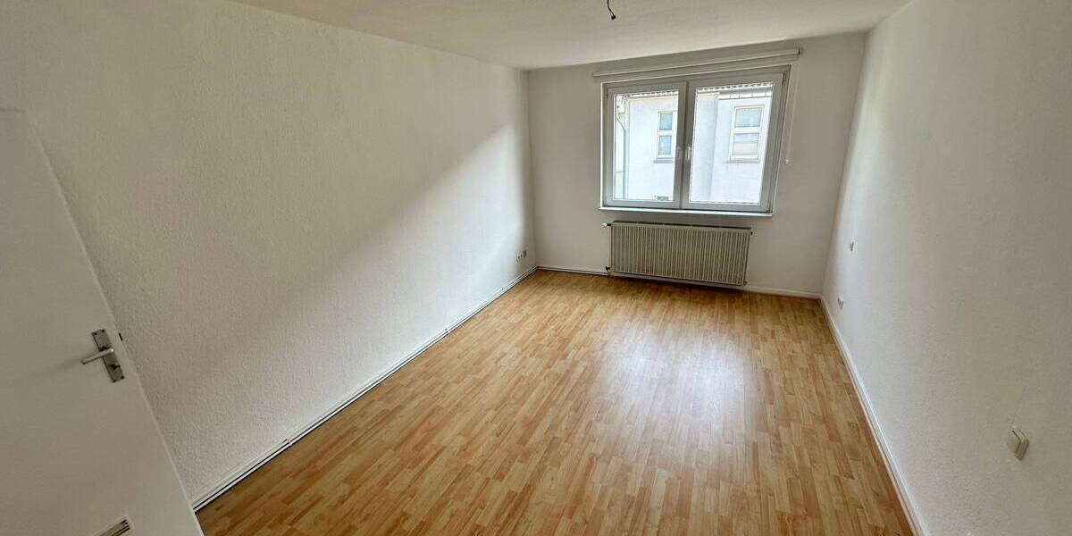 Etagenwohnung Essen Südviertel - 2 Zimmer, 44 m&sup2;, 420&euro; | Angebot:25796939