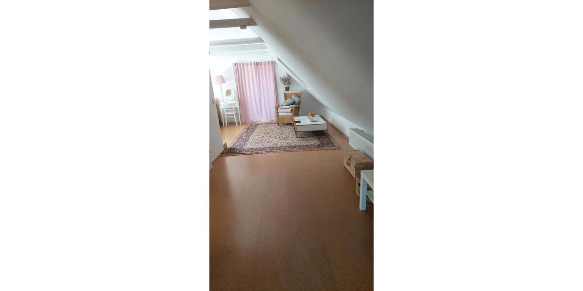 Dachgeschoßwohnung Dortmund Aplerbeck - 1 Zimmer, 70 m&sup2;, 1.250&euro; | Angebot:26426324