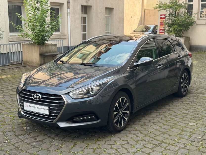 Hyundai i40 186.000 km 8.999 € Mettmann Stadtwald Bahnhof 40822
