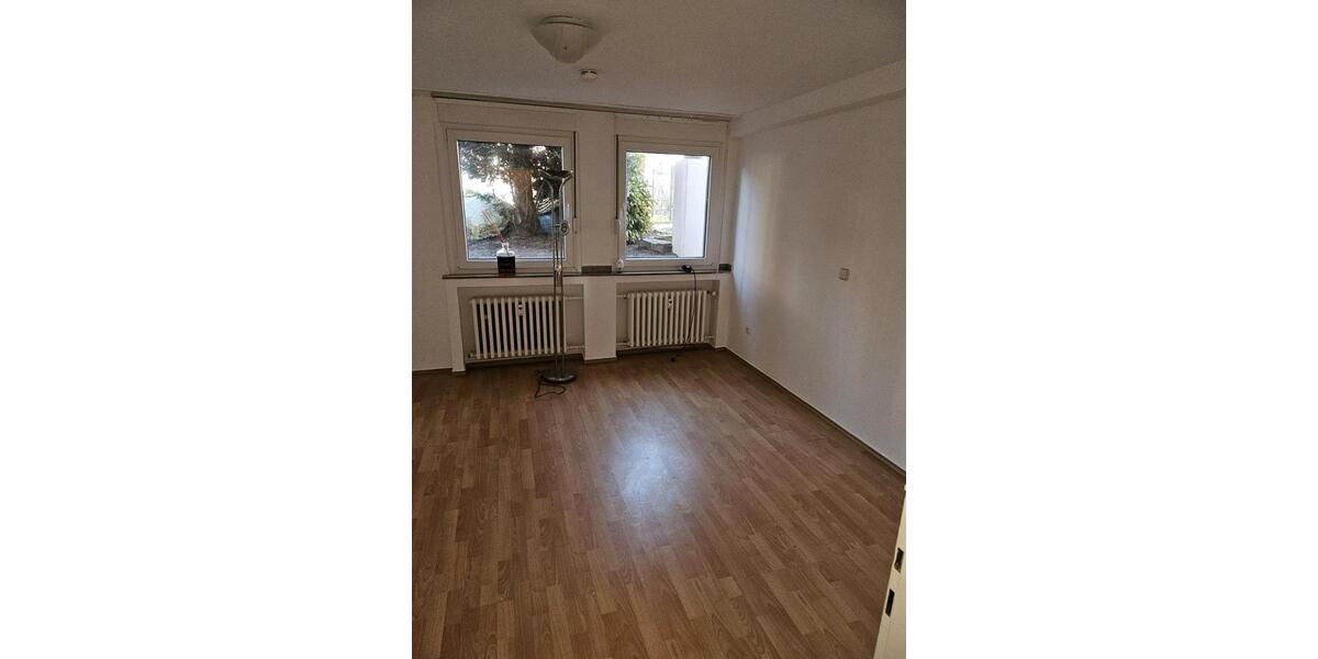 Mh Speldorf 2,5 Zimmer Souterrain Wohnung mit Ebk 2 zimmer