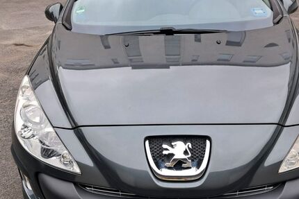 Peugeot 308 153.000 km 2.950 &euro; Schwelm 58332
