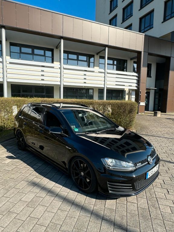 VW Golf 223.000 km 12.500 € Castrop-Rauxel 44575