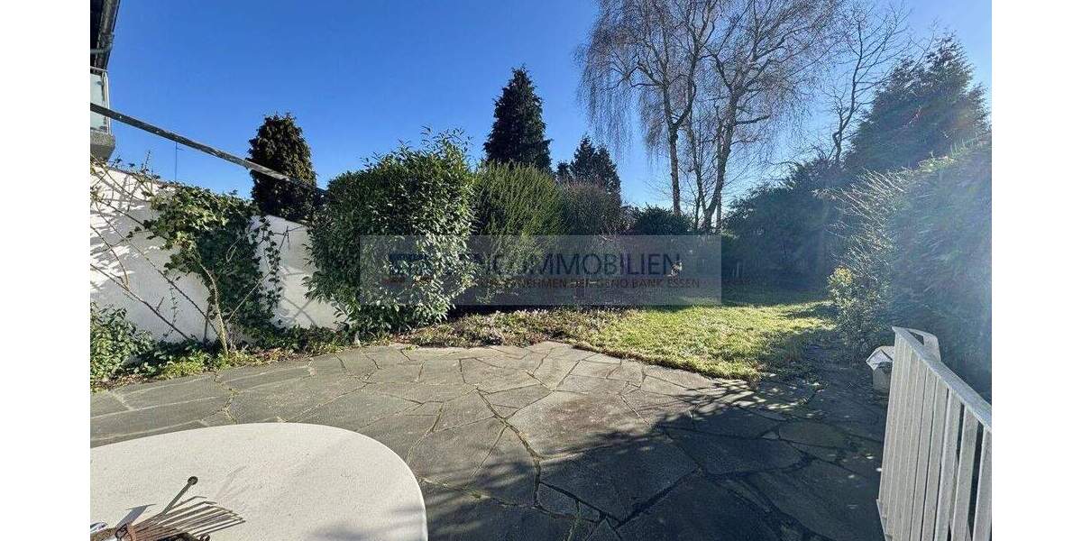 Reihenmittelhaus Hattingen Niederwenigern - 5 Zimmer, 102 m&sup2;, 395.000&euro; | Angebot:25476453