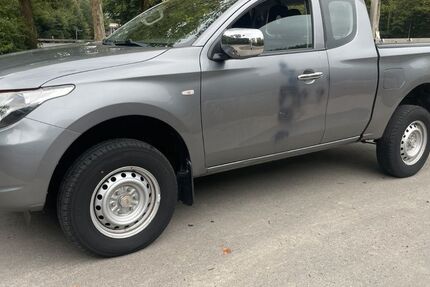 Mitsubishi L200 102.768 km 15.990 &euro; Herdecke 58313