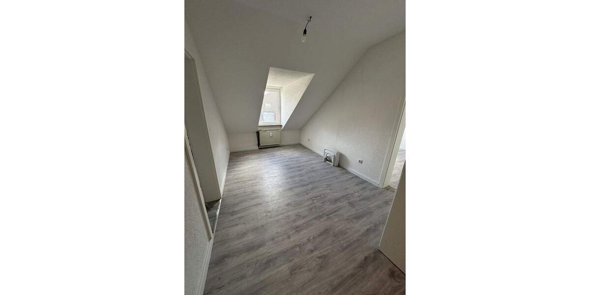 Etagenwohnung Gelsenkirchen Erle - 5 Zimmer, 110 m&sup2;, 1.000&euro; | Angebot:26149204