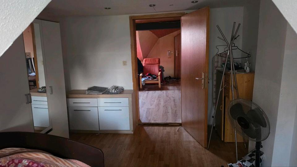 Dachgeschoßwohnung Dortmund Hörde - 2 Zimmer, 20 m&sup2;, 2.300&euro; | Angebot:25791815