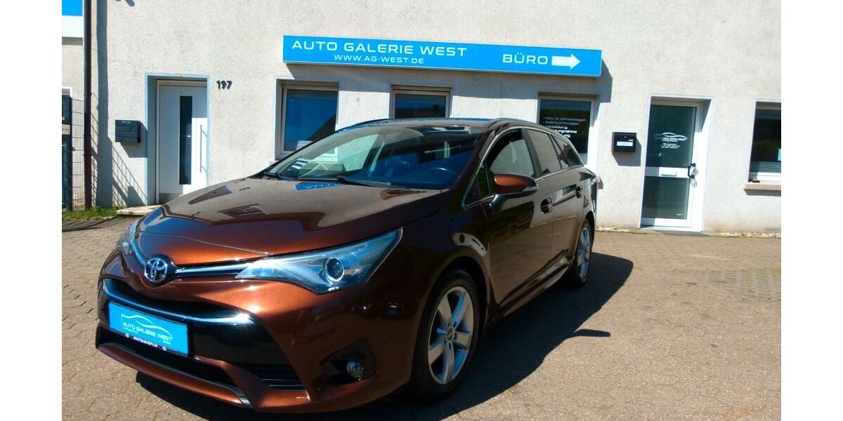 Toyota Avensis 187.464 km 8.290 &euro; Bochum 44809