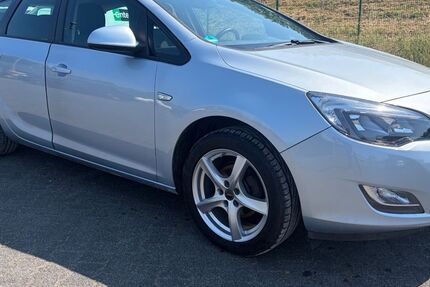 Opel Astra 165.000 km 4.800 &euro; gelsenkirchen 45881