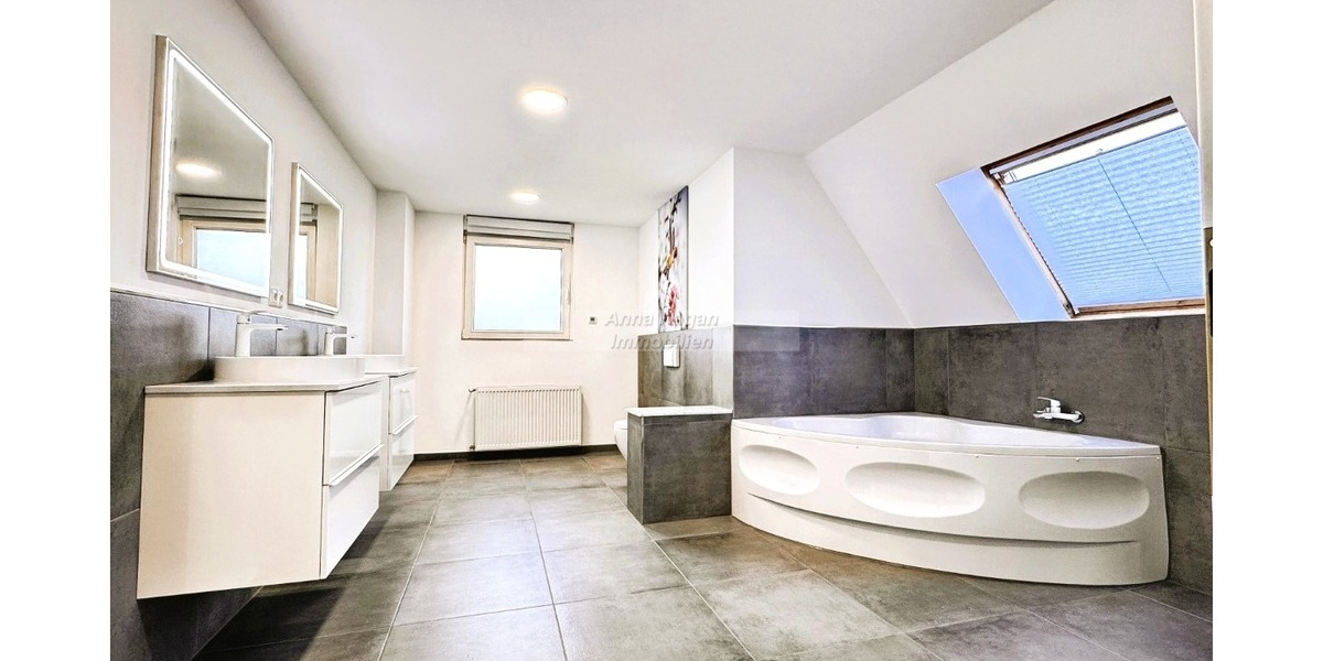 Gepflegte Doppelhaushälfte mit Loggia und Garten in Dortmund Loh 4 zimmer