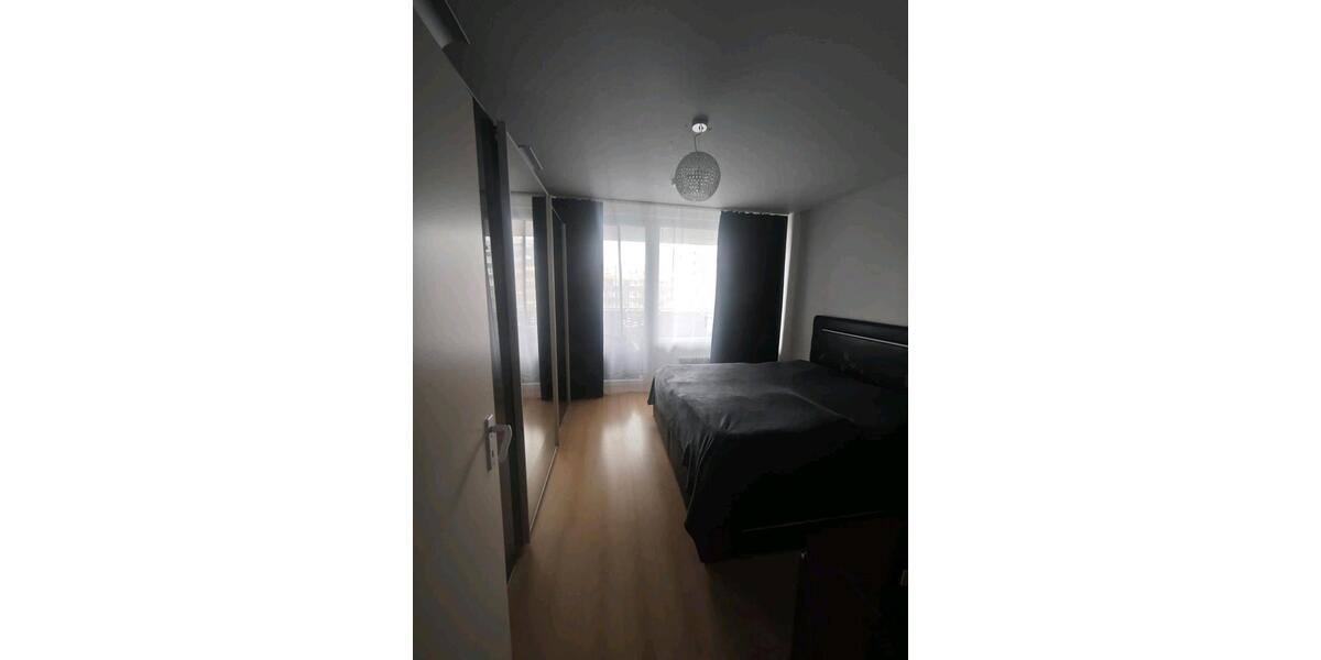 Etagenwohnung Bochum Laer - 3.5 Zimmer, 80 m&sup2;, 170.000&euro; | Angebot:25098602