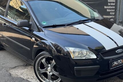 Ford Focus 129.662 km 2.999 € Wuppertal 42117