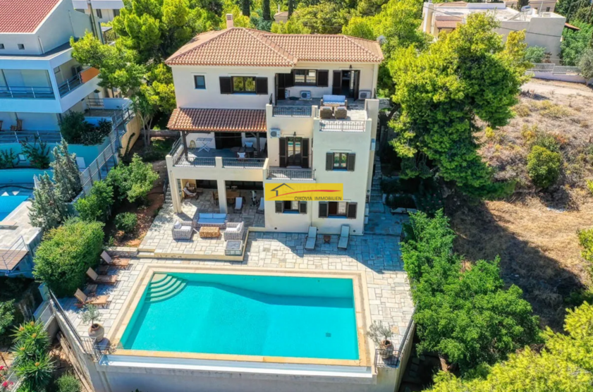 Haus zum Kaufen in Agios Emilianos 1.500.000 € 280 m²