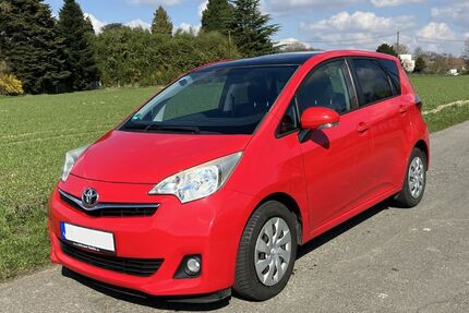 Toyota Verso-S 227.000 km 2.700 &euro; Bochum 44797