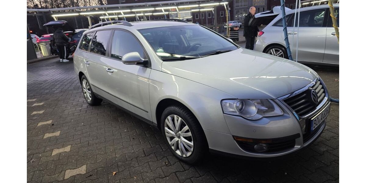 VW Passat 2.999 km 4.500 &euro; Bochum 44787