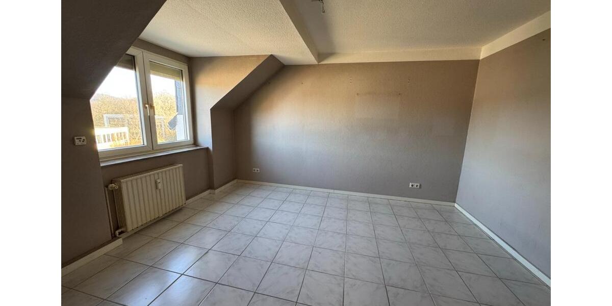 Dachgeschoßwohnung Hagen Hohenlimburg - 2 Zimmer, 51 m&sup2;, 330&euro; | Angebot:25645324