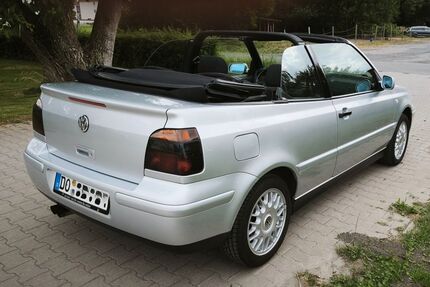 VW Golf 144.000 km 4.900 &euro; Dortmund 44319