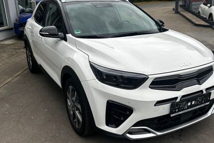 Kia Stonic 42.000 km 20.590 € Gelsenkirchen 45899