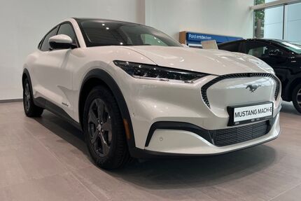 Ford Mustang Mach-E 26.900 km 31.890 &euro; Oberhausen (am CentrO) 46047