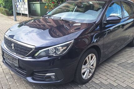 Peugeot 308 289.000 km 5.900 € Mülheim an der Ruhr 45473