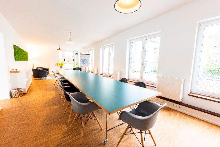 FLEX PREMIUM: 247 CoWorking im Mathildenhof mit Kaffee-Flat & Meetingräumen zimmer
