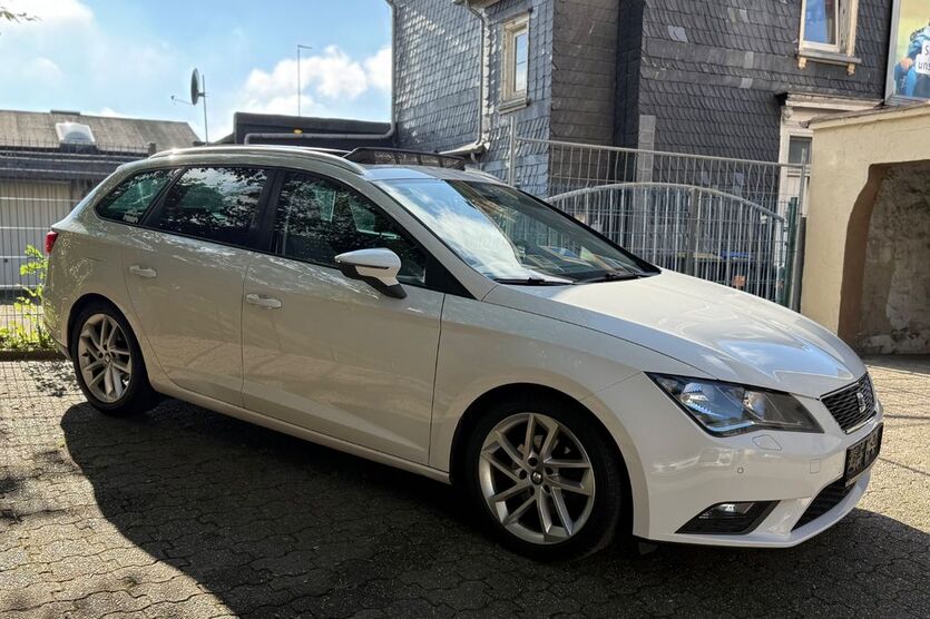 Seat Leon 197.000 km 8.900 € Remscheid 42855