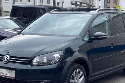 VW Touran 92.077 km 12.950 &euro; Oberhausen 46045