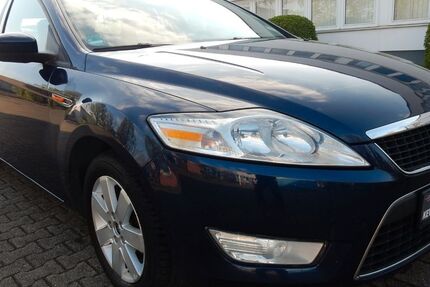 Ford Mondeo 272.905 km 2.900 € Oberhausen 46047