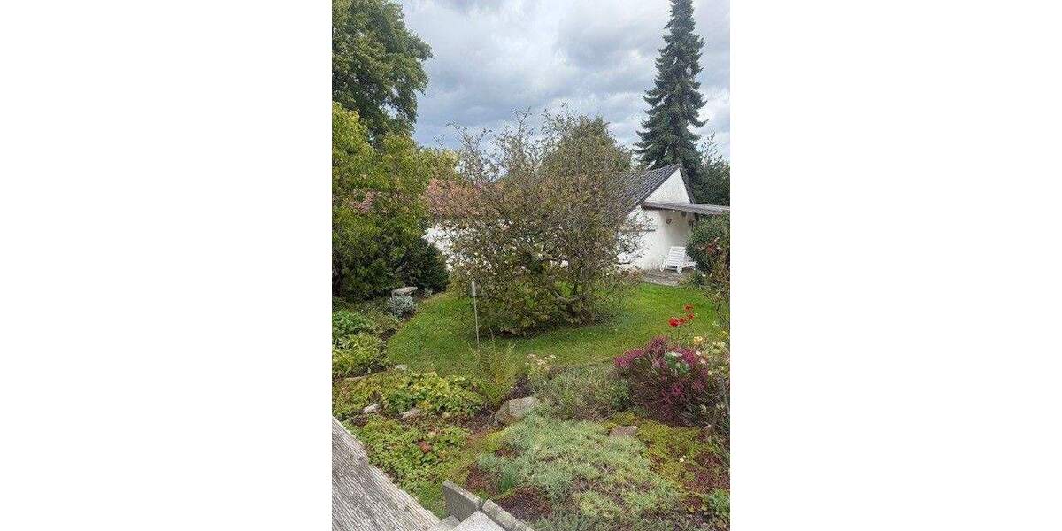 Mehrfamilienhaus, Wohnhaus Bochum Stiepel - 9 Zimmer, 197 m&sup2;, 595.000&euro; | Angebot:25775415