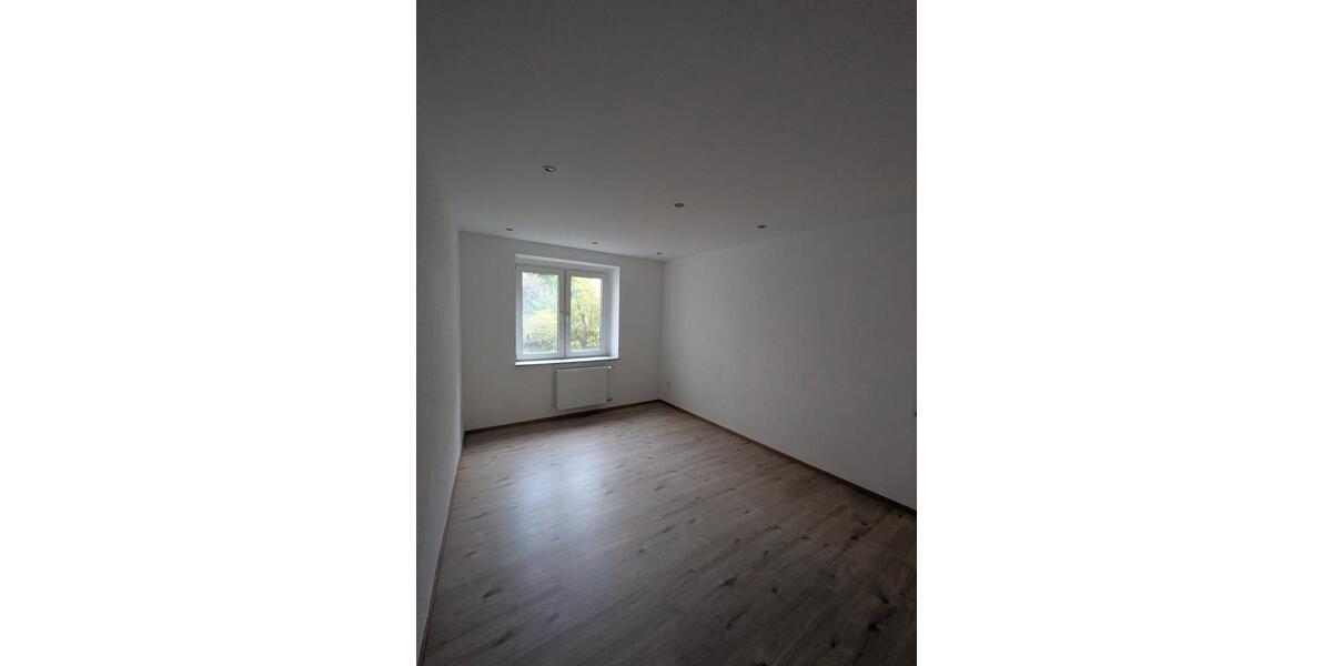 Etagenwohnung Hagen Hagen-Nord - 4 Zimmer, 122 m&sup2;, 1.050&euro; | Angebot:26568380