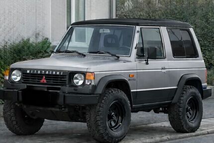 Mitsubishi Pajero 258.000 km 15.500 &euro; Recklinghausen 45661