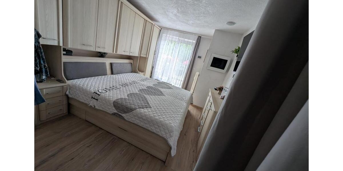 Etagenwohnung Wuppertal Lichtenplatz - 3 Zimmer, 75 m&sup2;, 275.000&euro; | Angebot:27127729
