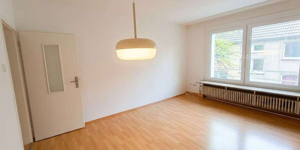 Etagenwohnung Dortmund Innenstadt Ost - 3 Zimmer, 81 m&sup2;, 800&euro; | Angebot:26916238