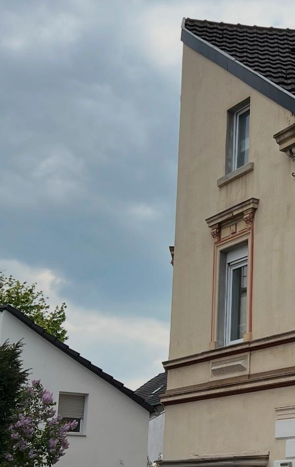 Wohnhaus mit Gewerbe von Privat zu verkaufen
