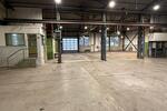 694 m² Lagerhalle mit Büro und Stellplätzen in zentraler Lage zimmer