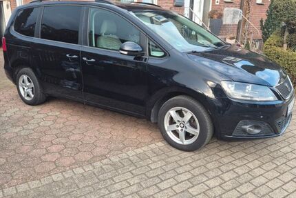 Seat Alhambra 251.000 km 7.900 &euro; Recklinghausen 45663