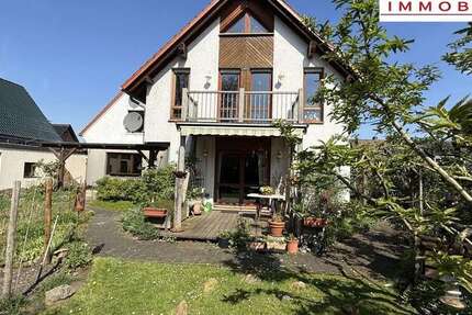 Haus Waltrop - 7 Zimmer, 219 m&sup2;, 549.000&euro; | Angebot:24871024
