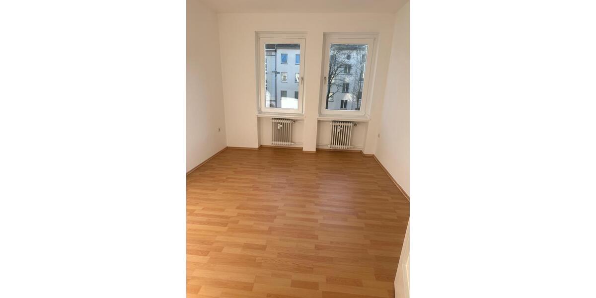 Etagenwohnung Dortmund Gartenstadt - 3 Zimmer, 82 m&sup2;, 999&euro; | Angebot:25719981