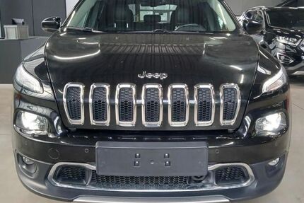 Jeep Cherokee 189.000 km 9.999 &euro; Bottrop 46236