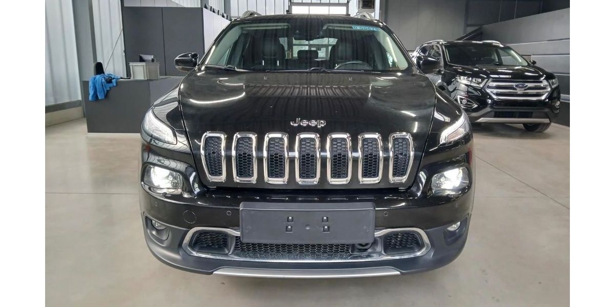 Jeep Cherokee 189.000 km 9.999 &euro; Bottrop 46236