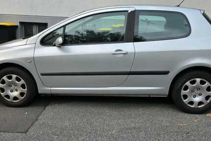Peugeot 307 190.000 km 1.350 &euro; Wuppertal 42119