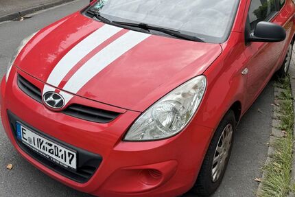 Hyundai i20 88.000 km 3.000 € Essen 45139