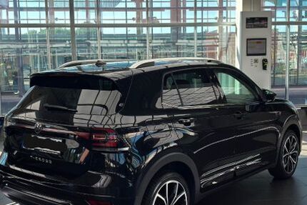 VW T-Cross 28.506 km 21.000 &euro; Mülheim an der Ruhr 45481