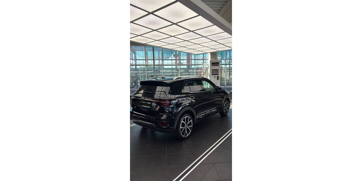 VW T-Cross 28.506 km 21.000 &euro; Mülheim an der Ruhr 45481