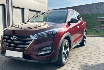 Hyundai TUCSON 24.000 km 12.900 € Wuppertal 42103